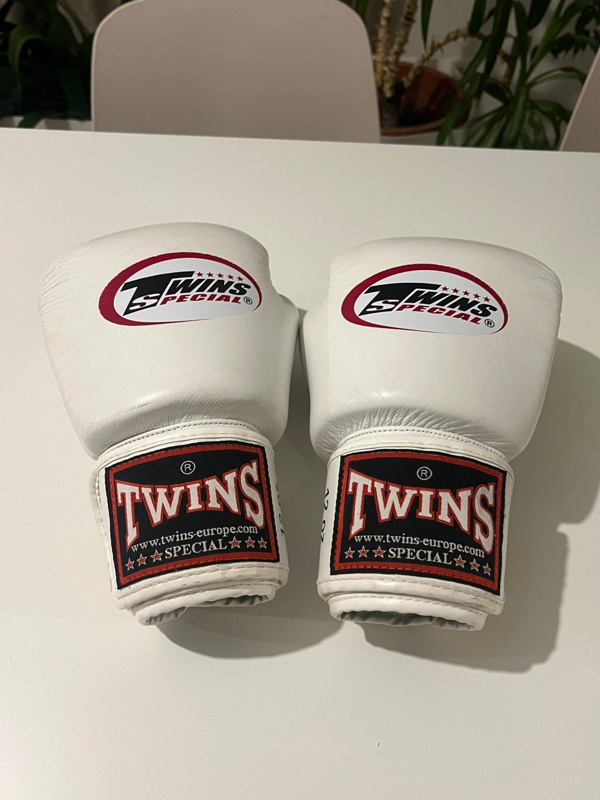 Gants Twins 12 oz, Sports & Fitness, Enlèvement ou Envoi, Utilisé