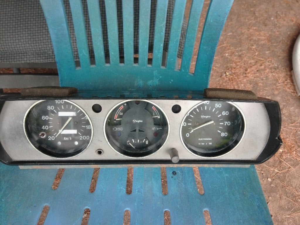 Peugeot 504 TI:compteur - cpt-tours:VEGLIA, Autos : Pièces & Accessoires, Enlèvement ou Envoi, Utilisé, Peugeot