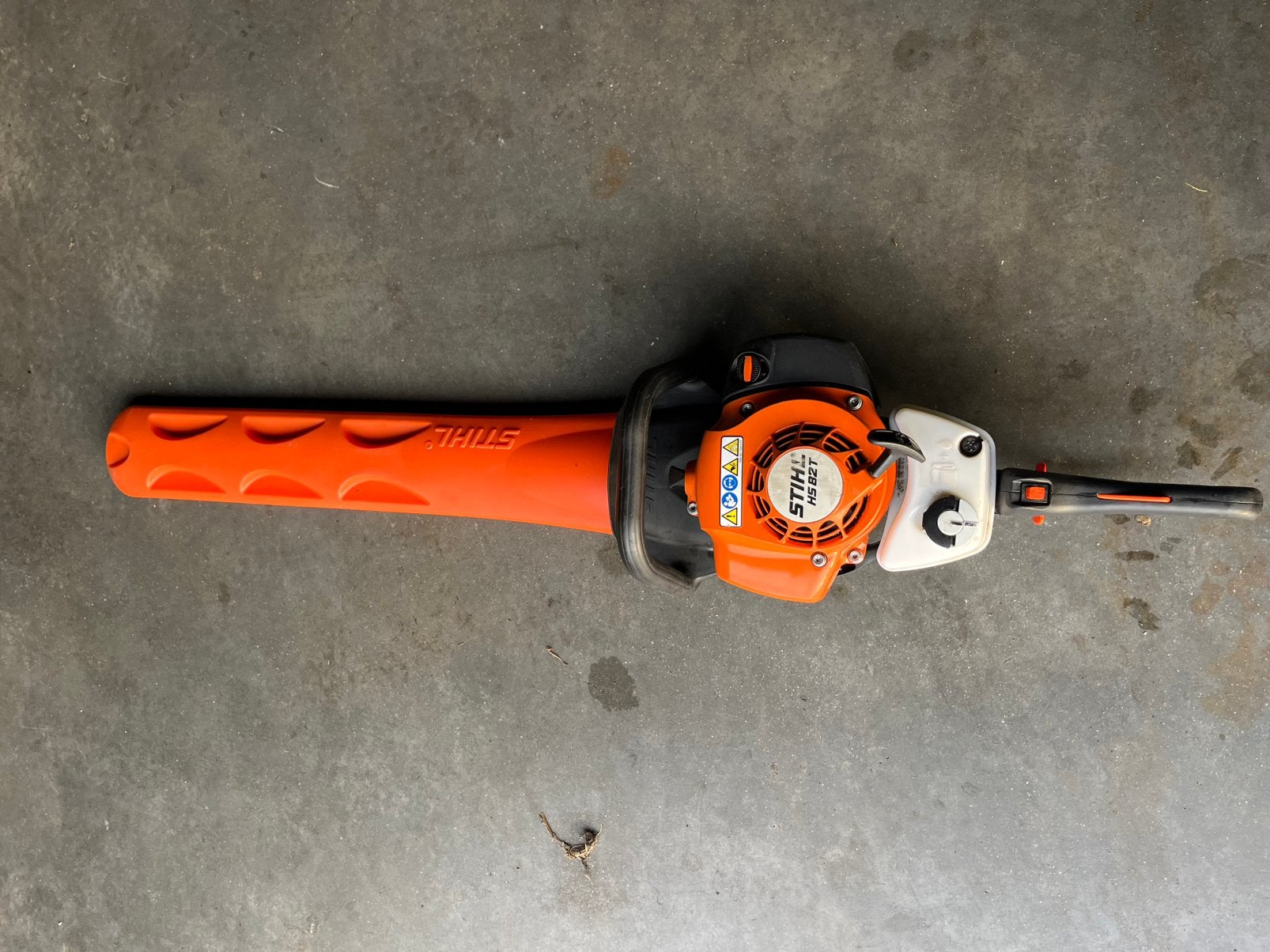 Stihl hs82t heggenschaar, Enlèvement ou Envoi, Comme neuf, Batterie