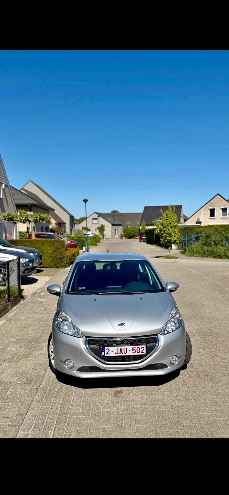 Peugeot 208 1.2 essence., Argent ou Gris, Achat, Noir, 5 portes