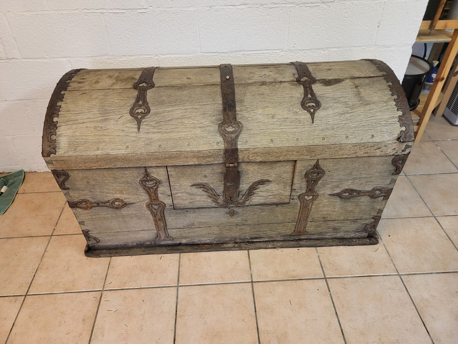 coffre ancien en bois, Enlèvement