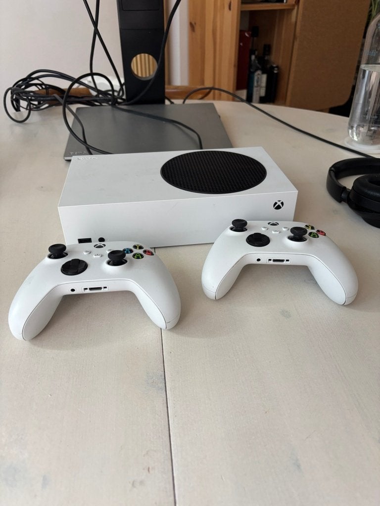 xbox series s (incl. 2 controllers), Enlèvement, Comme neuf, Xbox Series S