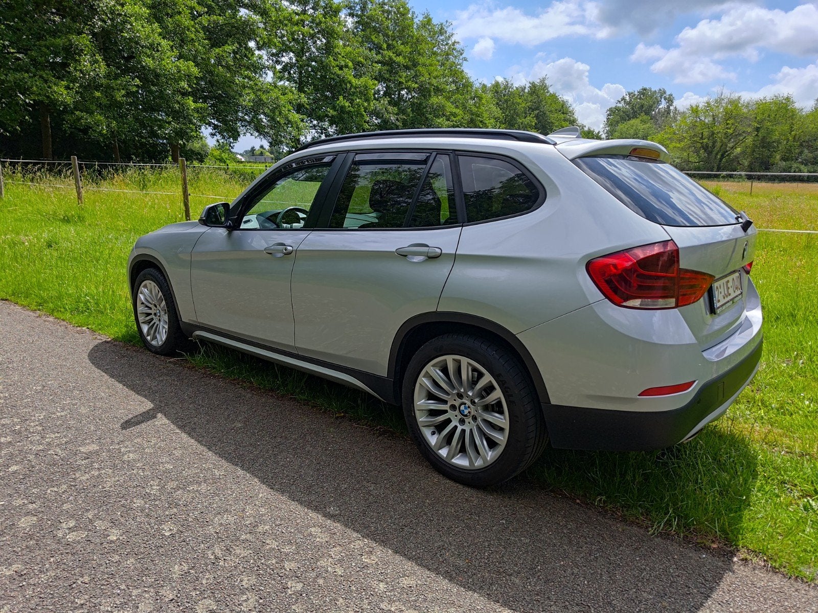 BMW X1 118d xDrive 4x4 aut., Euro 5, Achat, Noir, Automatique