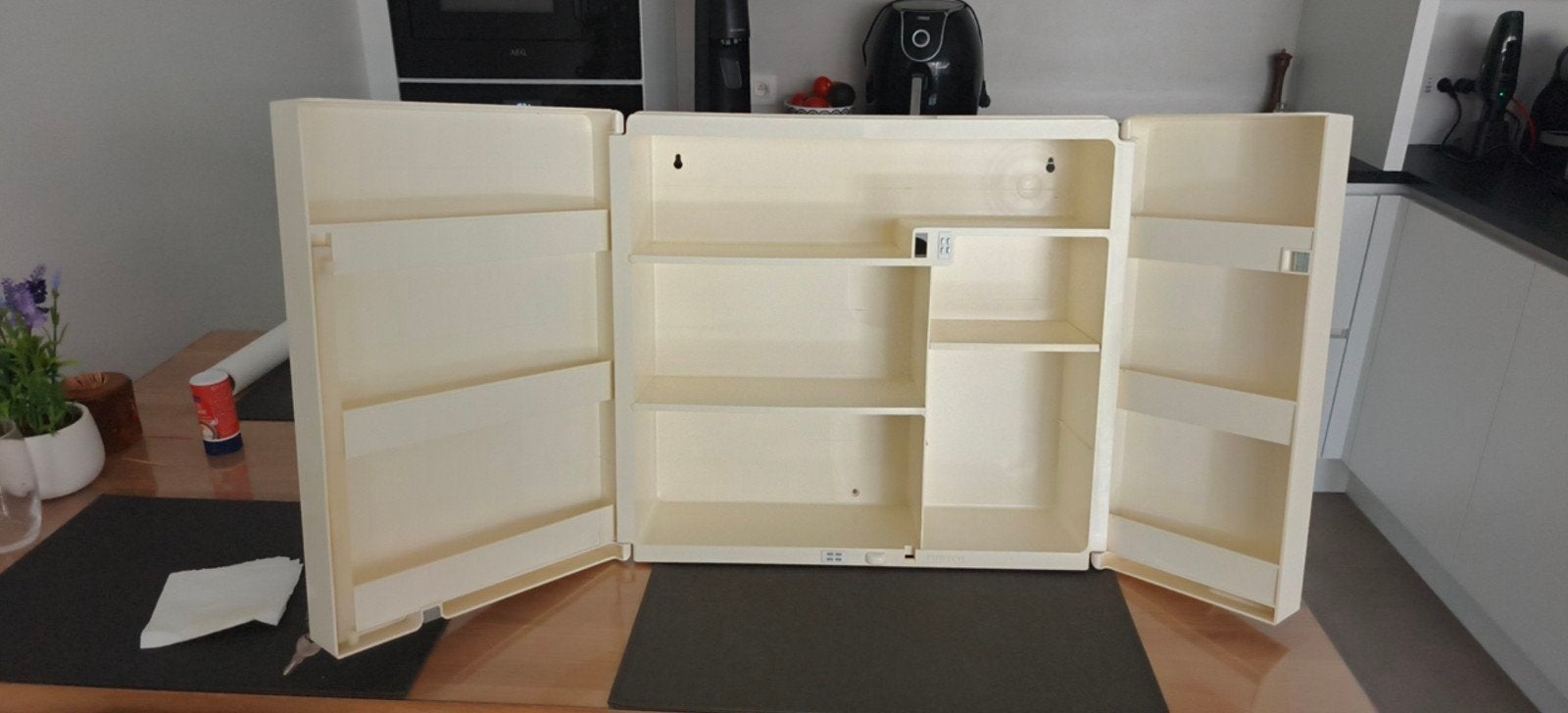 Kastje eerste hulp, Huis en Inrichting, Woonaccessoires | Kamerschermen, Ophalen