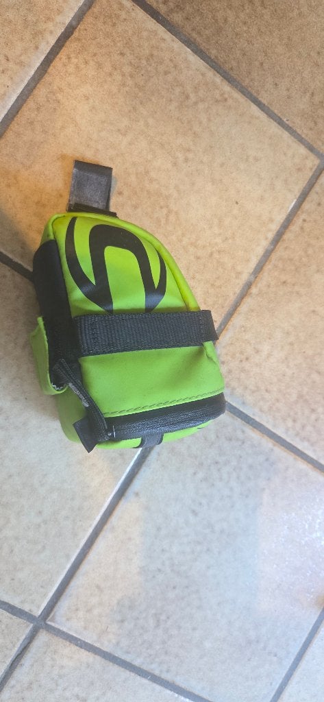 Cannondale zadeltasje, Fietsen en Brommers, Ophalen, Zo goed als nieuw