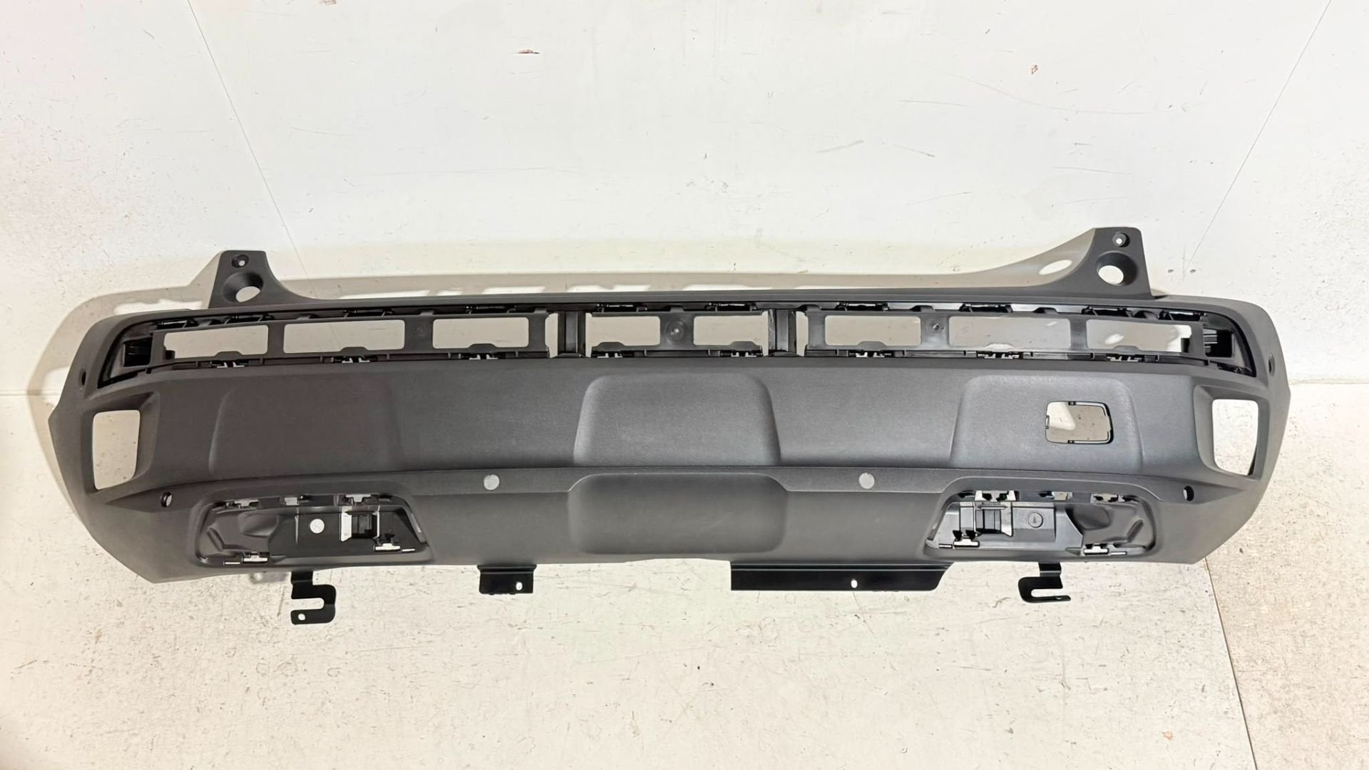 Pare-chocs arri re Peugeot 3008 II 9811865077, Taurusavenue 1
2132 LS  Hoofddorp, NL, Contact.group@renault.com, Pare-chocs, Stellantis N.V.