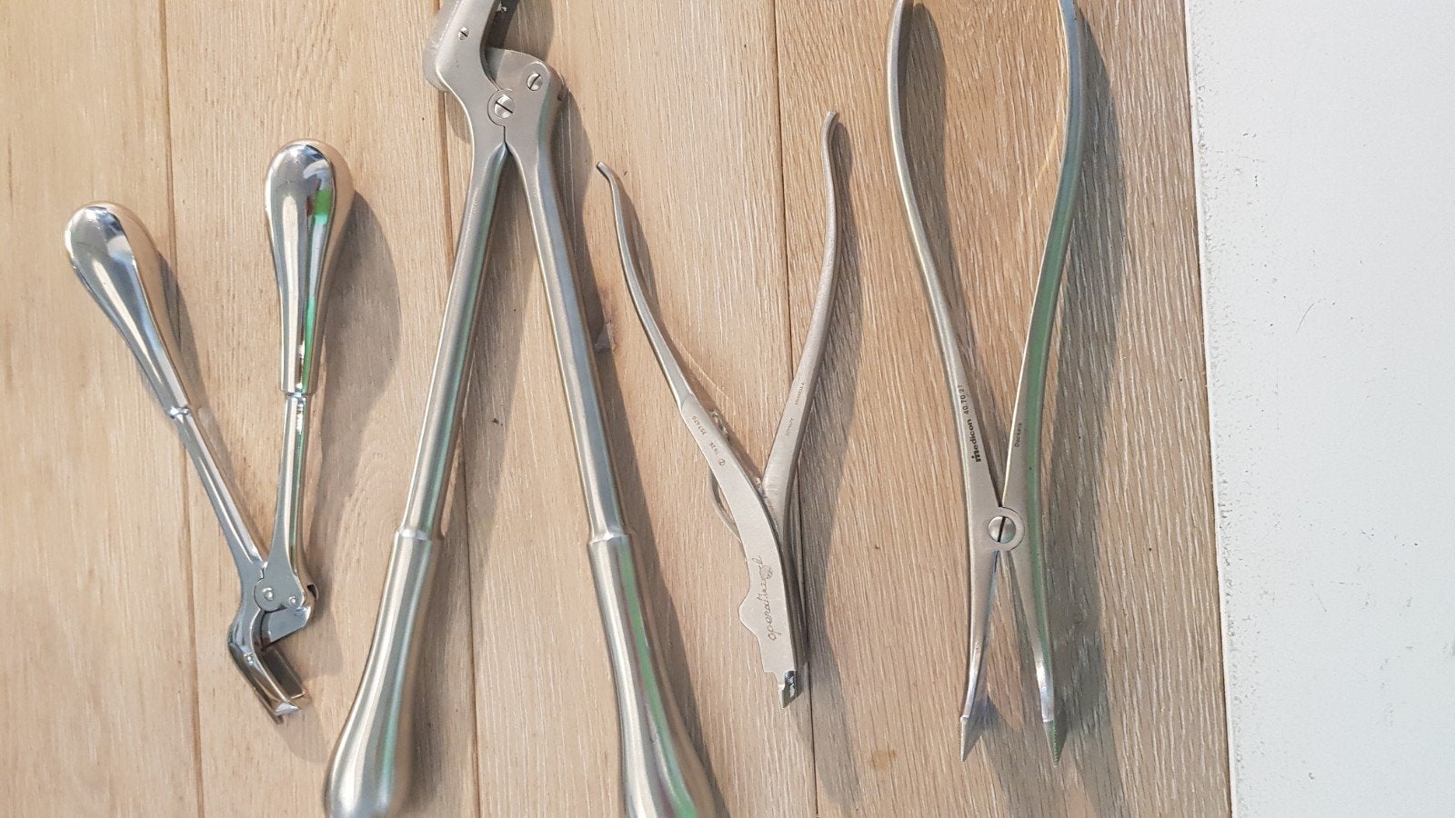 Gips instrumenten, Ophalen of Verzenden, Zo goed als nieuw