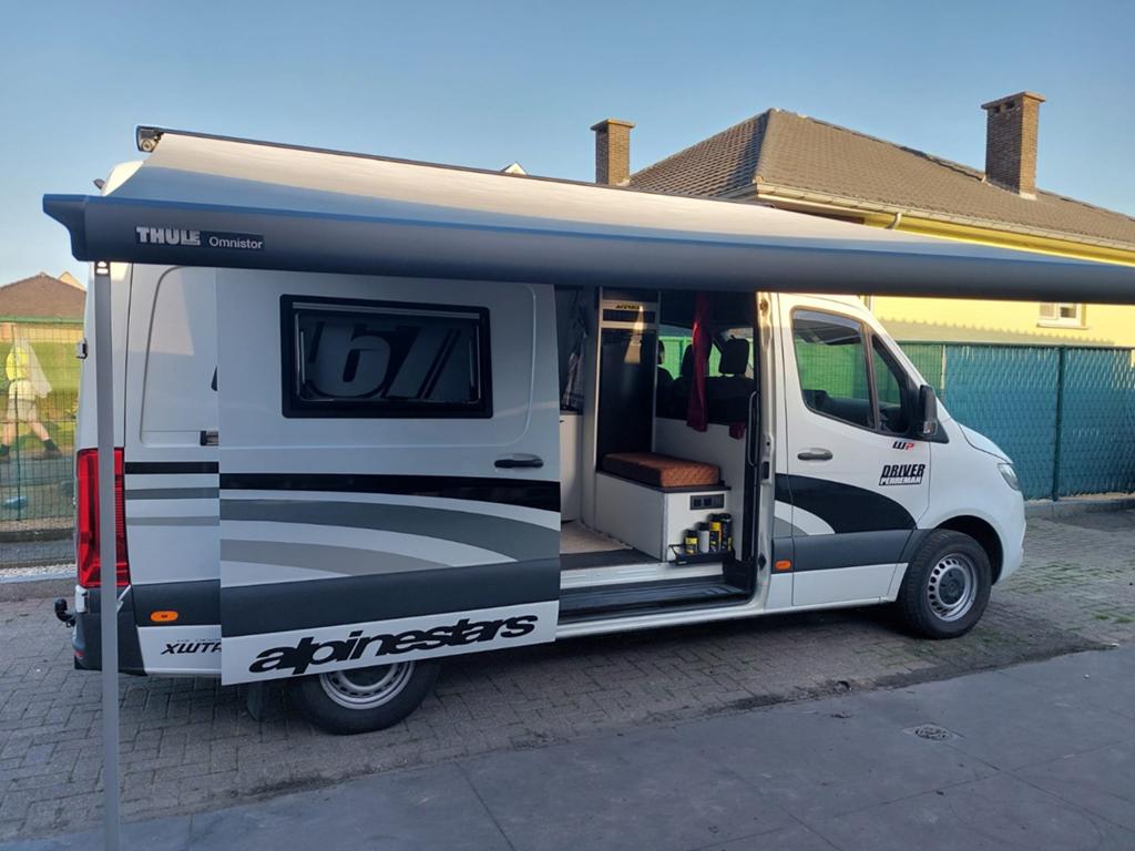 Mercedes sprinter campervan, Caravans en Kamperen, Buscamper of Camperbus, Ringverwarming, Tot en met 2, Mercedes-Benz