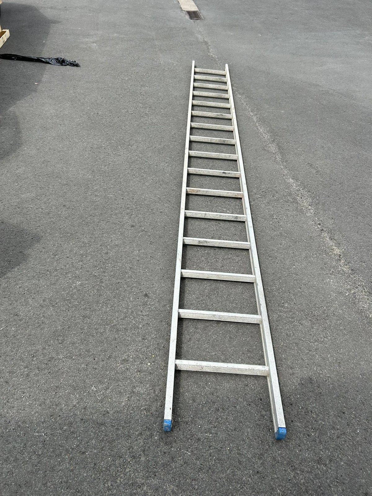 Enkel deel ladder, Ophalen, Zo goed als nieuw, Ladder
