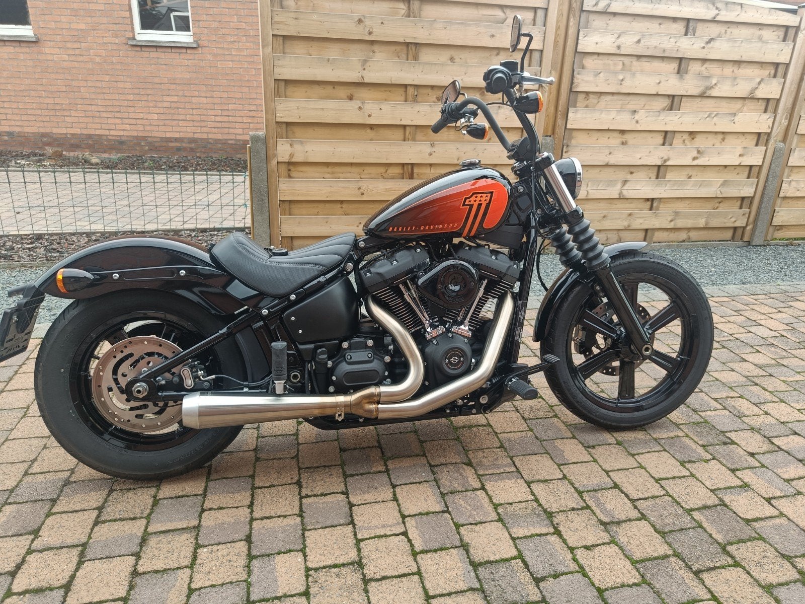 Harley Davidson Street Bob 114, Particulier