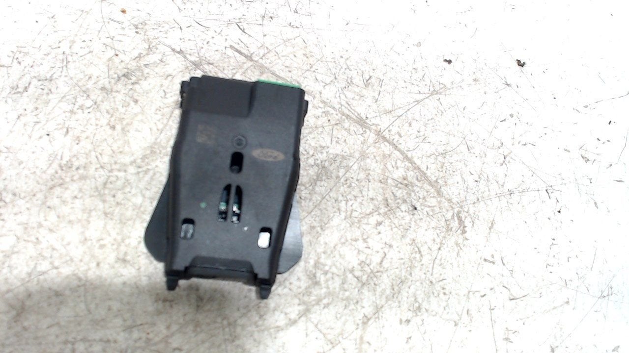 Snelheids sensor Ford Fiesta, Onderdelen@venauto.nl, Van der Ven Autorecycling B.V., Ettenseweg 76, 4706 PB Roosendaal, The Netherlands