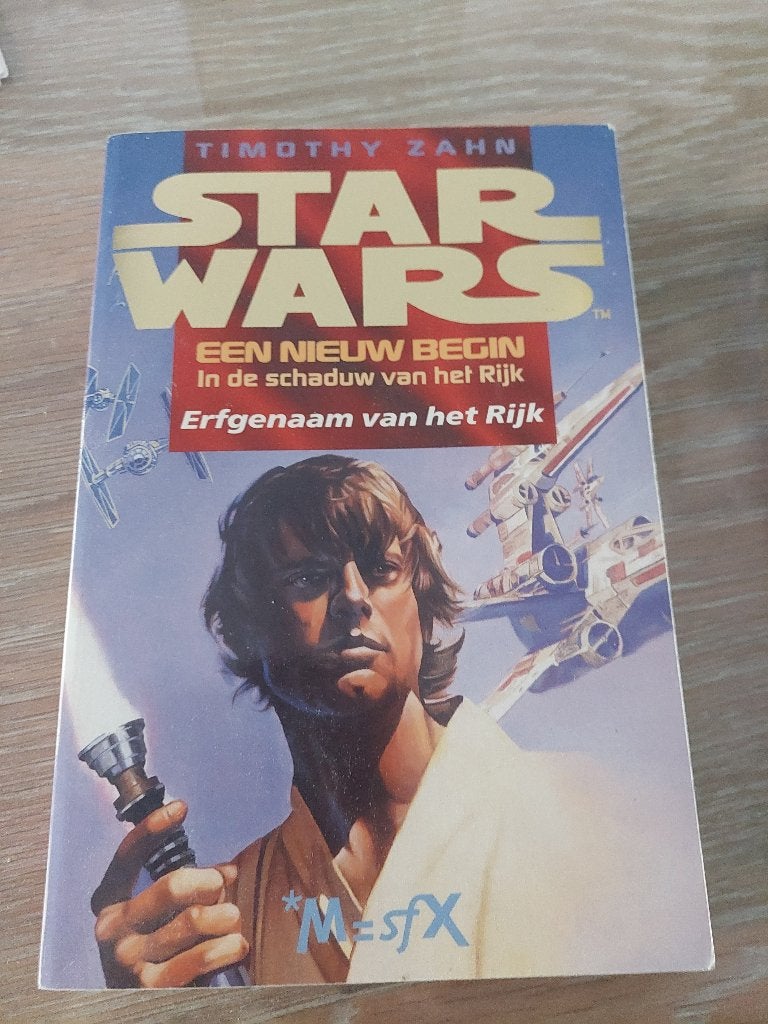 Fantasy / SF, Boeken, Fantasy, Ophalen of Verzenden, Zo goed als nieuw