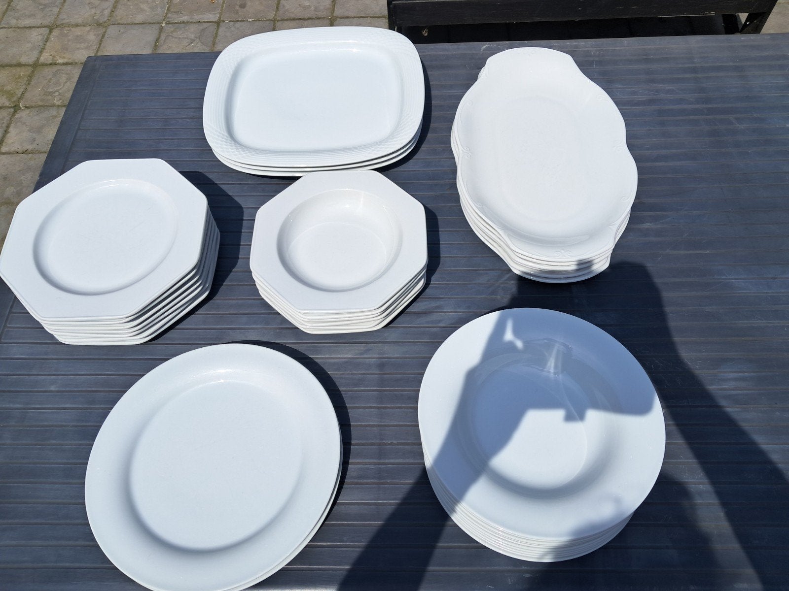 Borden set wit gestempeld, zie foto's, Enlèvement, Comme neuf, Assiettes(s)