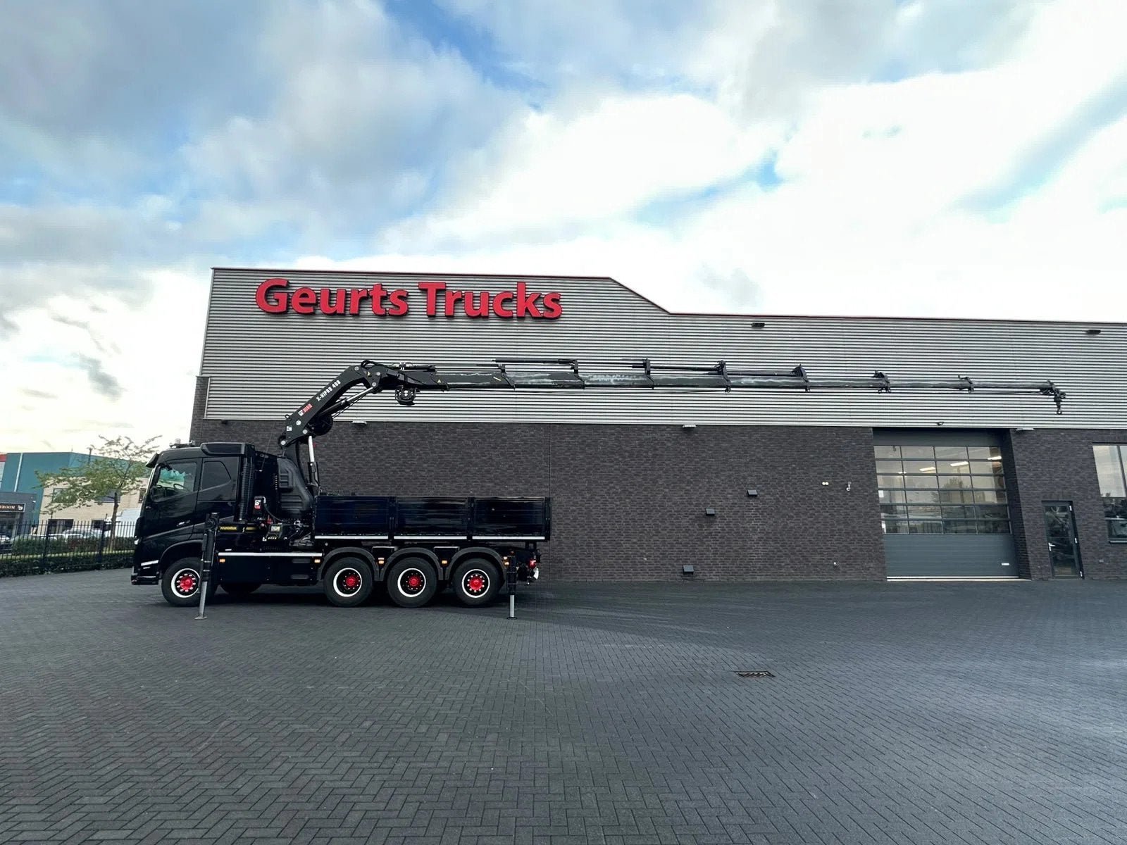 Volvo FH 500 8X4 TREKKER-BAKWAGEN +HIAB 408-8+LIER KRAAN/KRA, Autos, Achat, 375 kW, Euro 6, Diesel