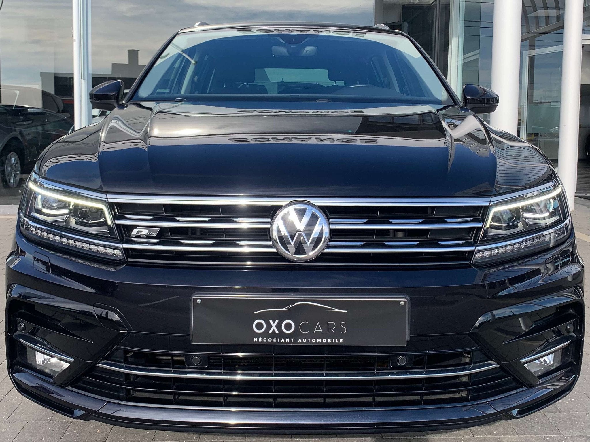 Volkswagen Tiguan R 1.4 TSI R Line 125CV / FULL LED / Virtua, Autos, 1395 cm³, Euro 6, Entreprise, Boîte manuelle