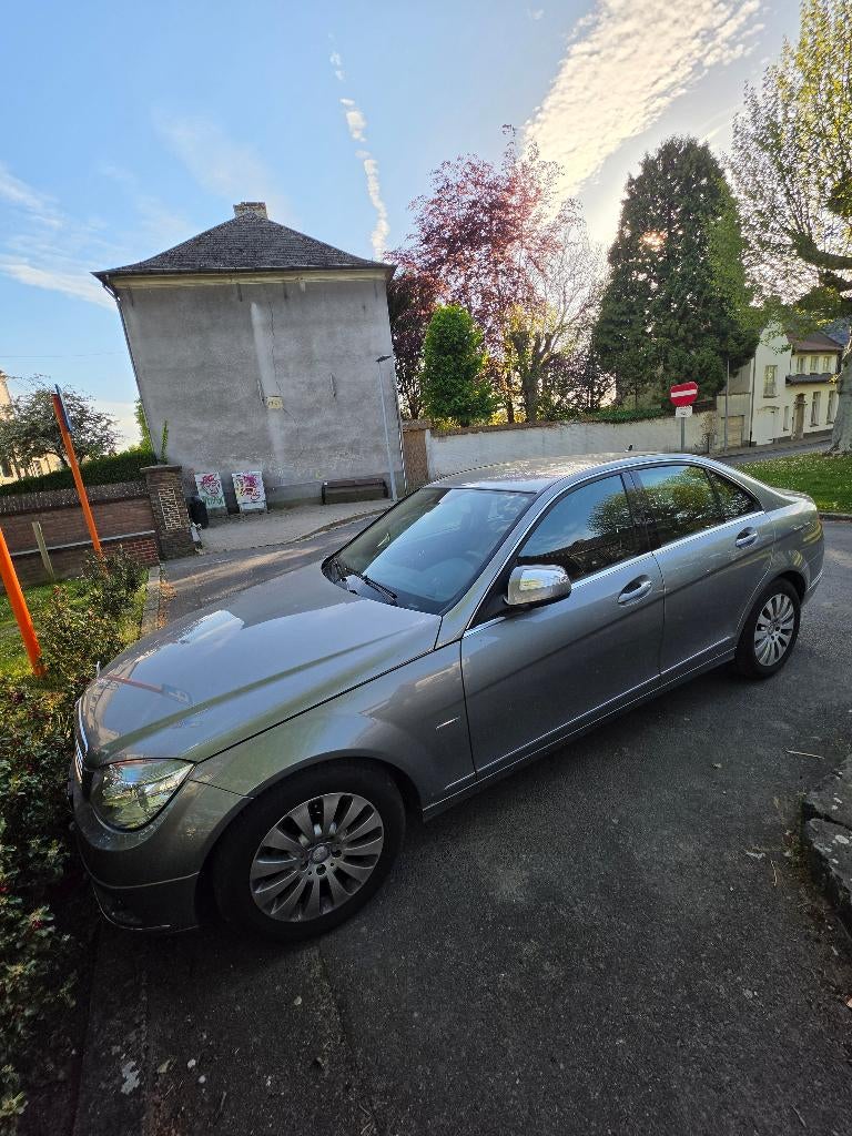 Mercedes, Auto's, Automaat, 4 deurs, Zwart, 4 cilinders