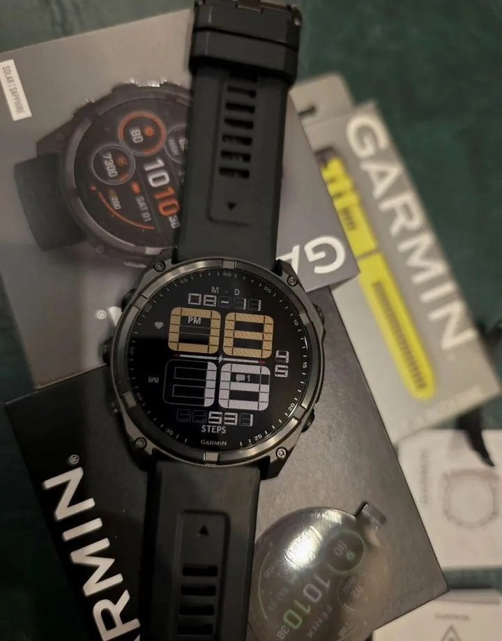 Garmin Fenix 8 51 mm, saphir solaire, titane, DLC, Étanche, Enlèvement ou Envoi, Comme neuf, Avancer d'un pas