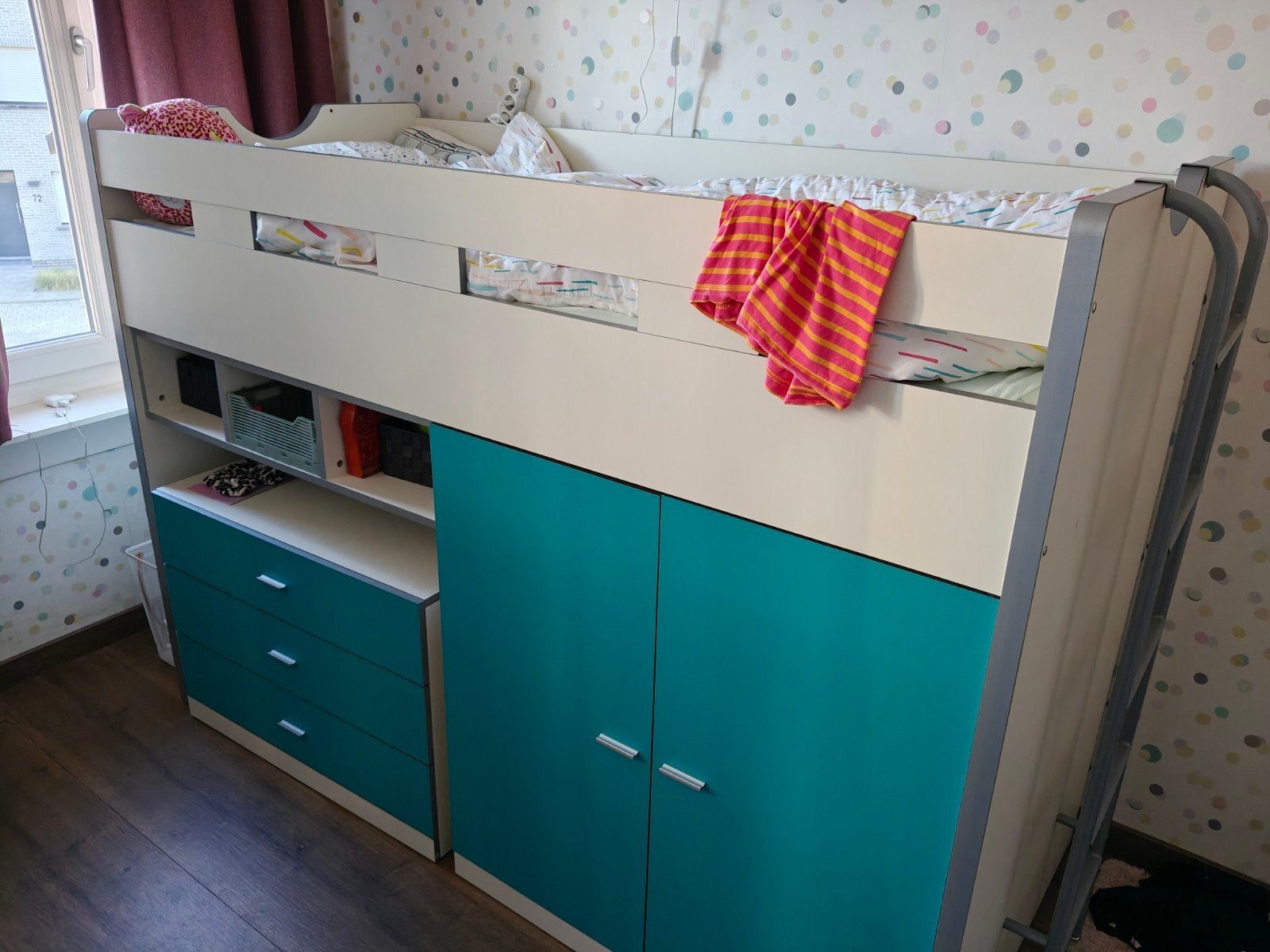 2 hoogslapers met bureau en ladekast., Ophalen, Zo goed als nieuw, Halfhoogslaper