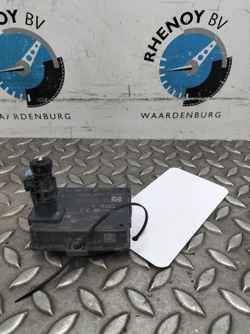 NISSAN ARIYA FE0 ER SENSOR RADAR 988905MT2A 2022, Enlèvement ou Envoi, Utilisé, ARN reconnu