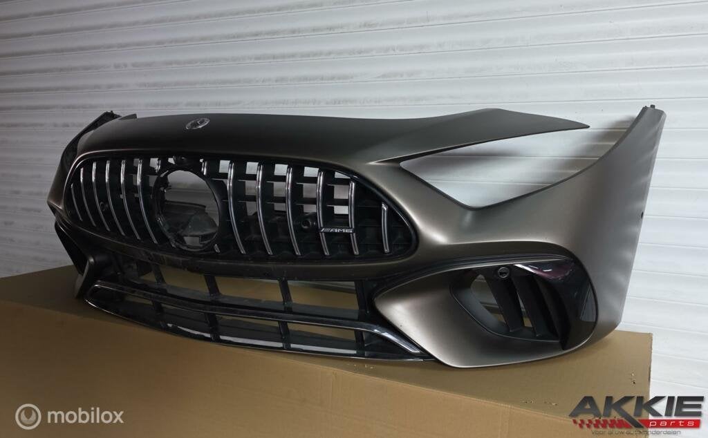 Mercedes SL 63 Bumper voor AMG W232 A2328858100, Gebruikt, Voor, Ophalen of Verzenden, Bumper