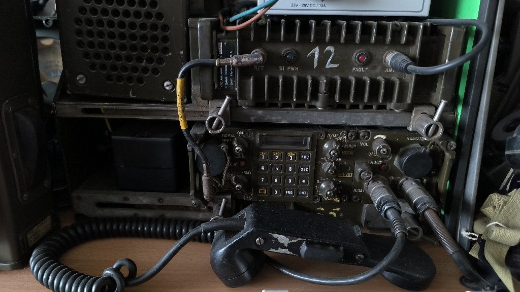 MILITARIA ZEND ONTVANGER PRC-80/VRC-8000, Telecommunicatie, Zenders en Ontvangers, Ophalen, Gebruikt, Zender en Ontvanger