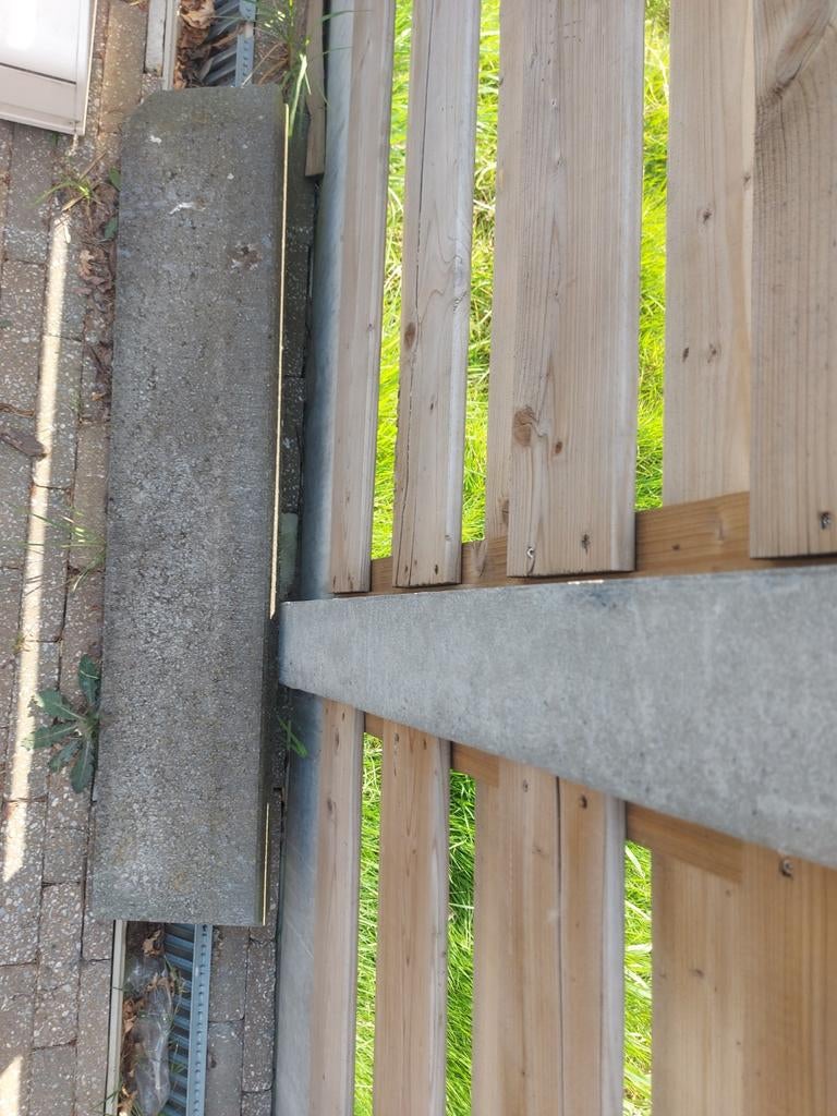 Klinkers en borduurs, Tuin en Terras, Schuttingen, Ophalen