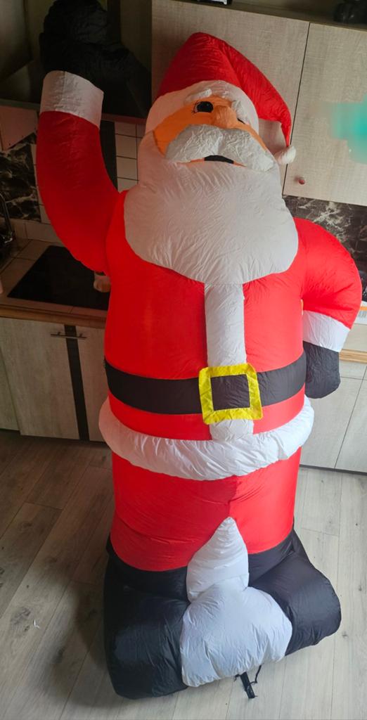 Pere noel gonflable, Divers, Enlèvement