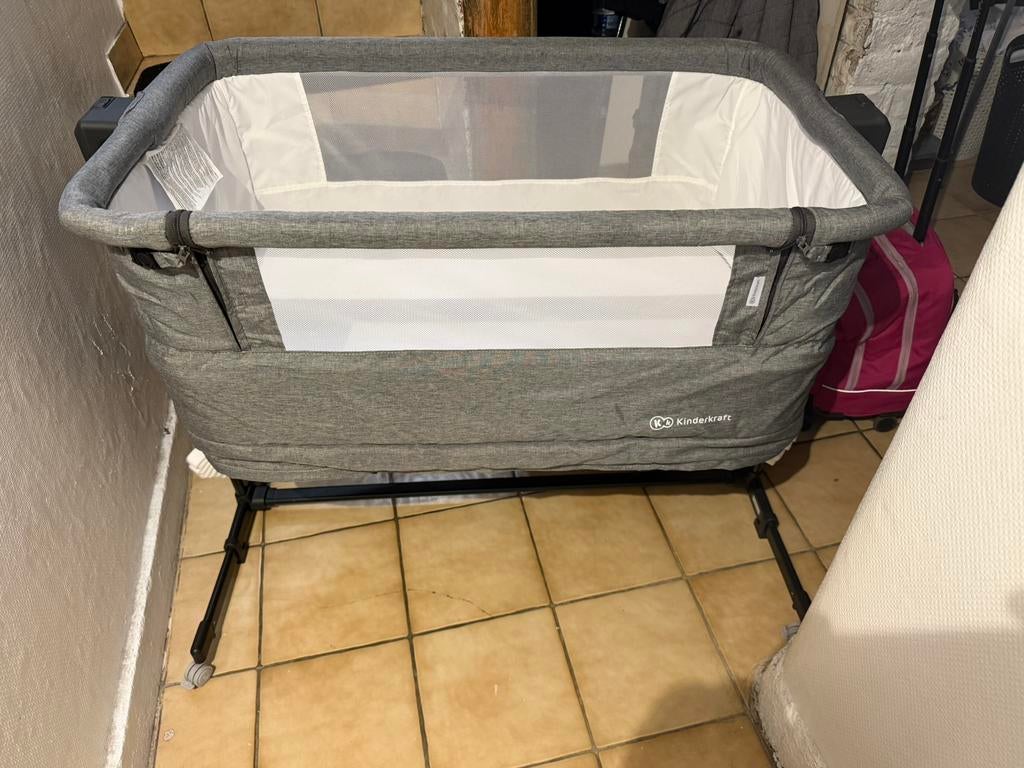 Lit bebe cododo kinder kraft, Enfants & Bébés, Enlèvement, Comme neuf, Lit