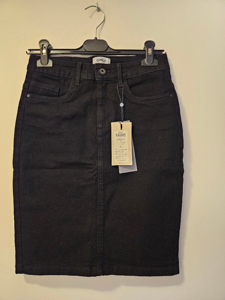 Jupe crayon en jean noir Only neuve taille S (XS plutôt), Vêtements | Femmes, Neuf, Only, Enlèvement ou Envoi, Taille 36 (S)