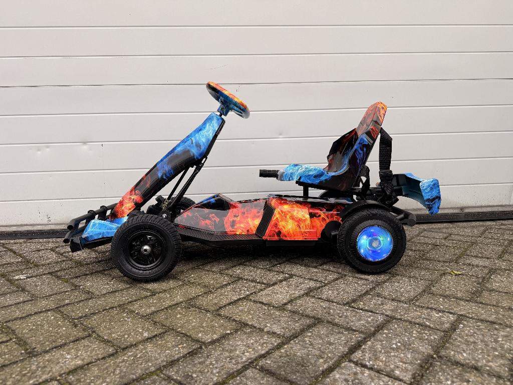 Go kart Elektrische skelter met vlammenprint go kart, Enlèvement ou Envoi, Neuf
