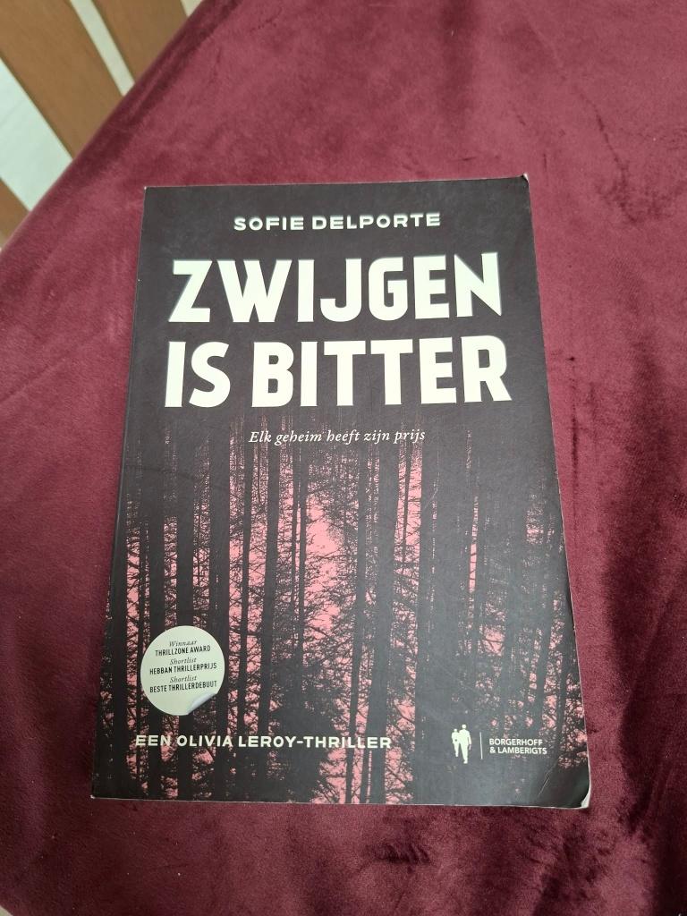 Sofie Delporte: Zwijgen is bitter, Boeken, Gelezen, België, Ophalen of Verzenden, Sofie Delporte
