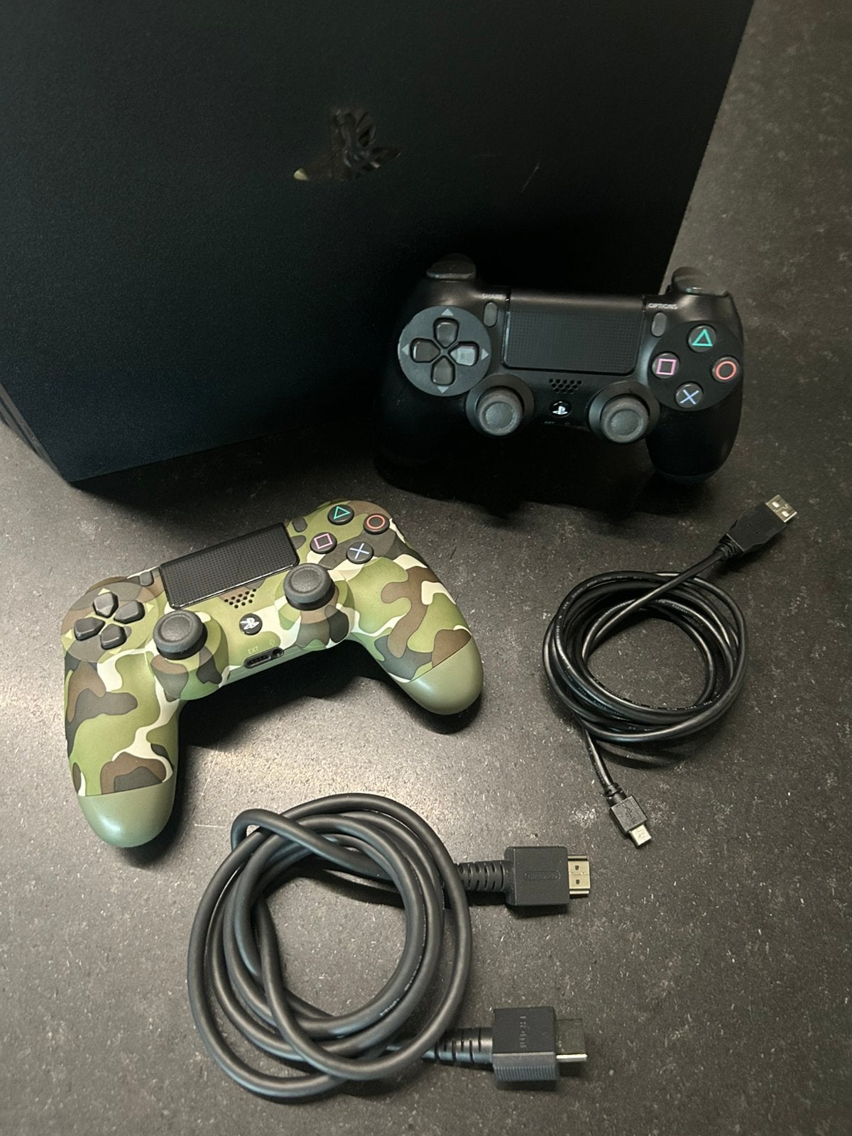 PlayStation 4 pro, Games en Spelcomputers, Ophalen, Zo goed als nieuw, Pro