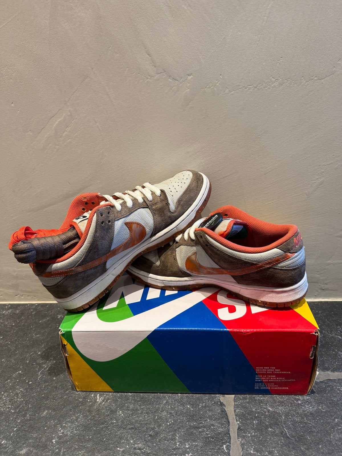 Nike SB Dunk Low Crushed D.C., Bruin, Ophalen of Verzenden, Zo goed als nieuw, Sneakers
