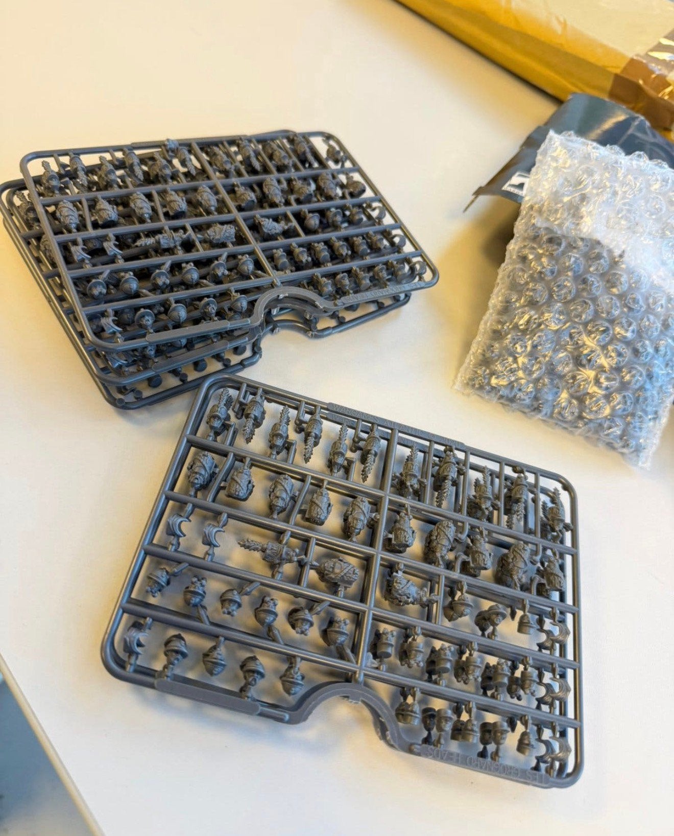 6x Wargames Atlantic Les Grognards Heads Sprue wargaming, Ophalen of Verzenden, Nieuw