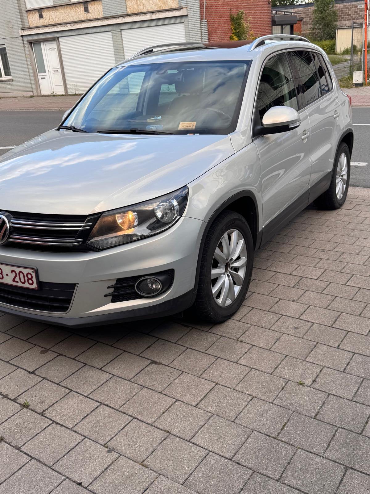Auto, Auto's, Euro 5, Leder, Handgeschakeld, Dealer onderhouden