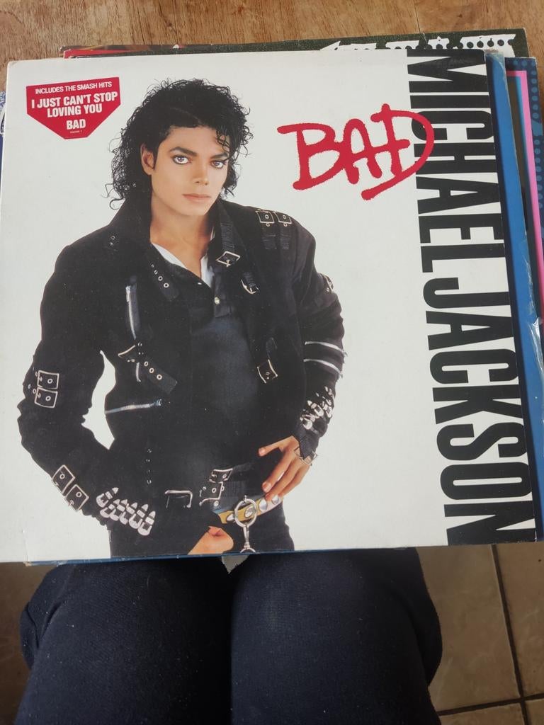 Lp Michael jackson, Enlèvement