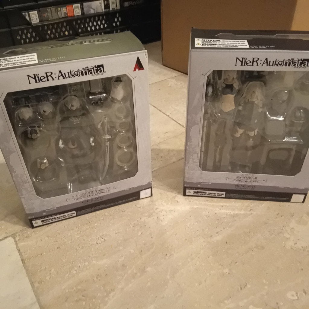 Nier Automata 2B & A2 figures , Bring Arts, Ophalen, Vanaf 18 jaar, 1 speler, Zo goed als nieuw