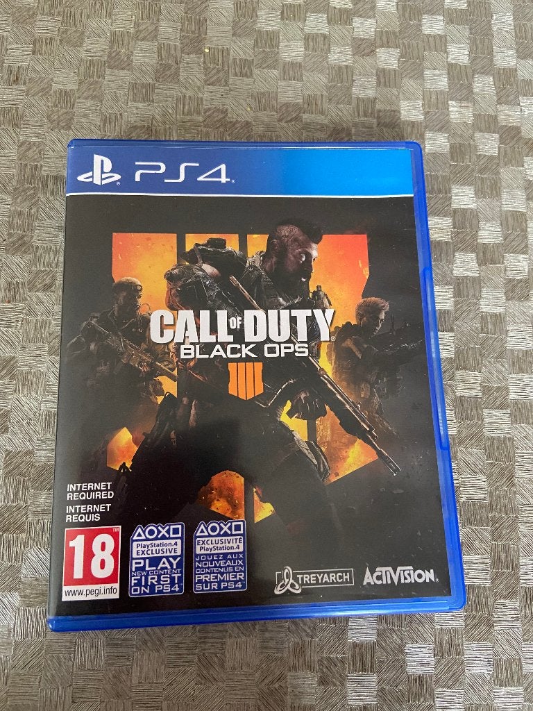 Call of Duty PS4, Enlèvement