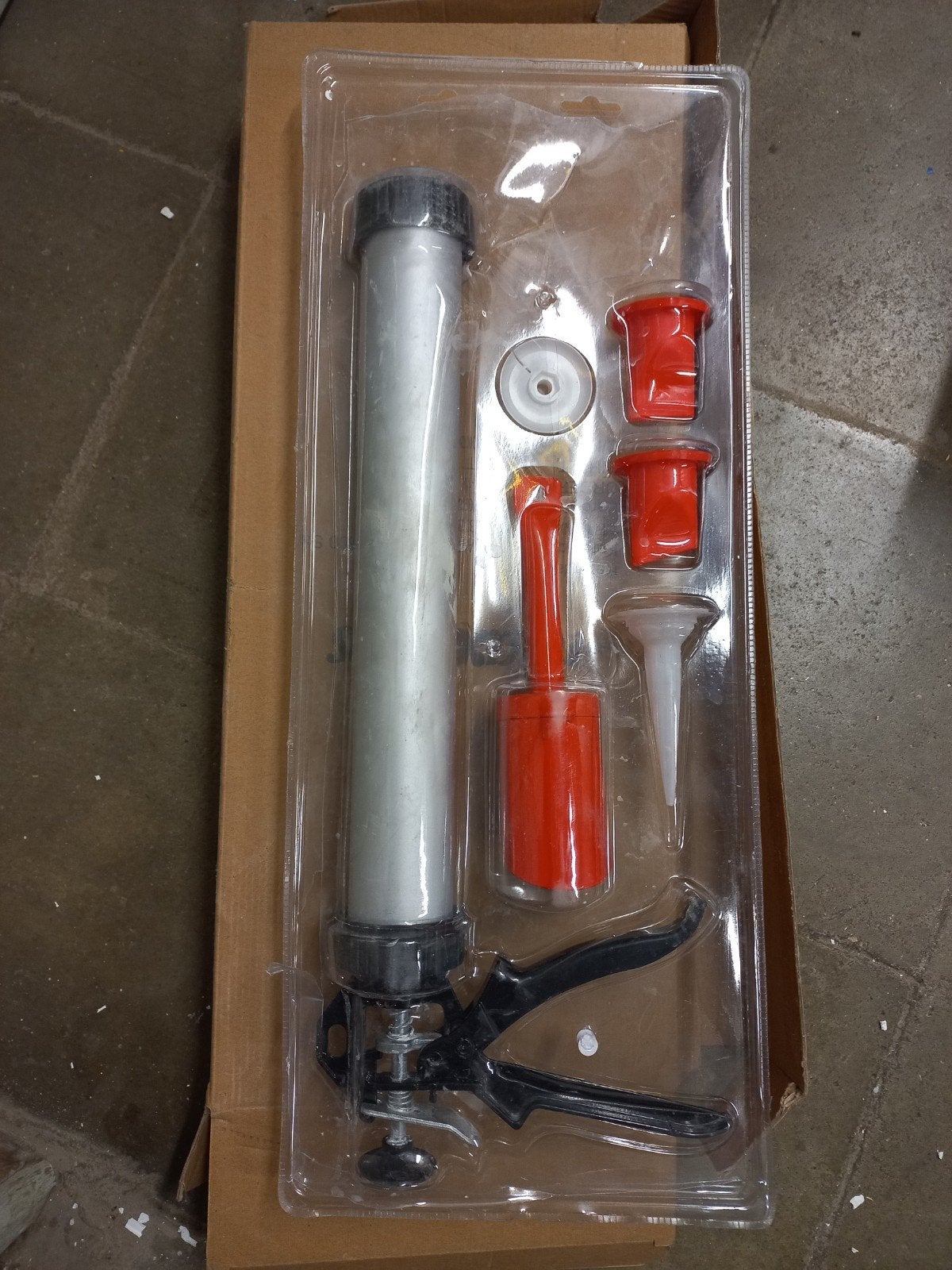 pistolet avec accessoires, Enlèvement