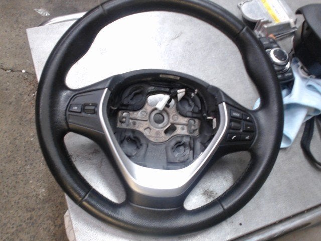 Volant BMW F20 2011-2015 LP/15761, Autos : Pièces & Accessoires, Enlèvement, Utilisé, BMW
