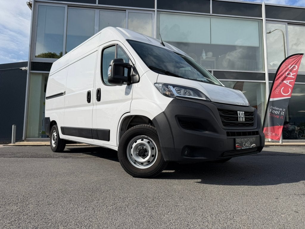 CARPLAY/CAPTEURS/REMORQUAGE 2500 KG/CLIMATISATION/NAVIGATION, Autos, Achat, Boîte manuelle, Autre carrosserie, Diesel
