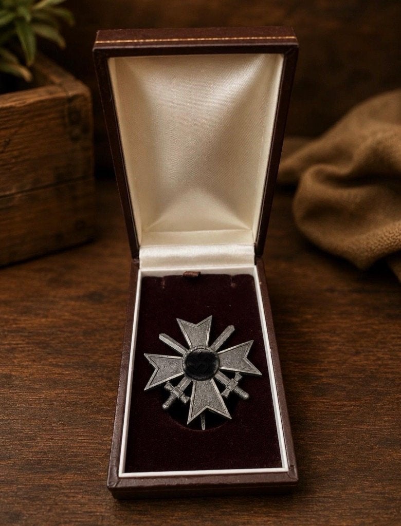 Duits Kriegsverdienstkreuz 1., Verzamelen, Ophalen of Verzenden, Landmacht, Embleem of Badge