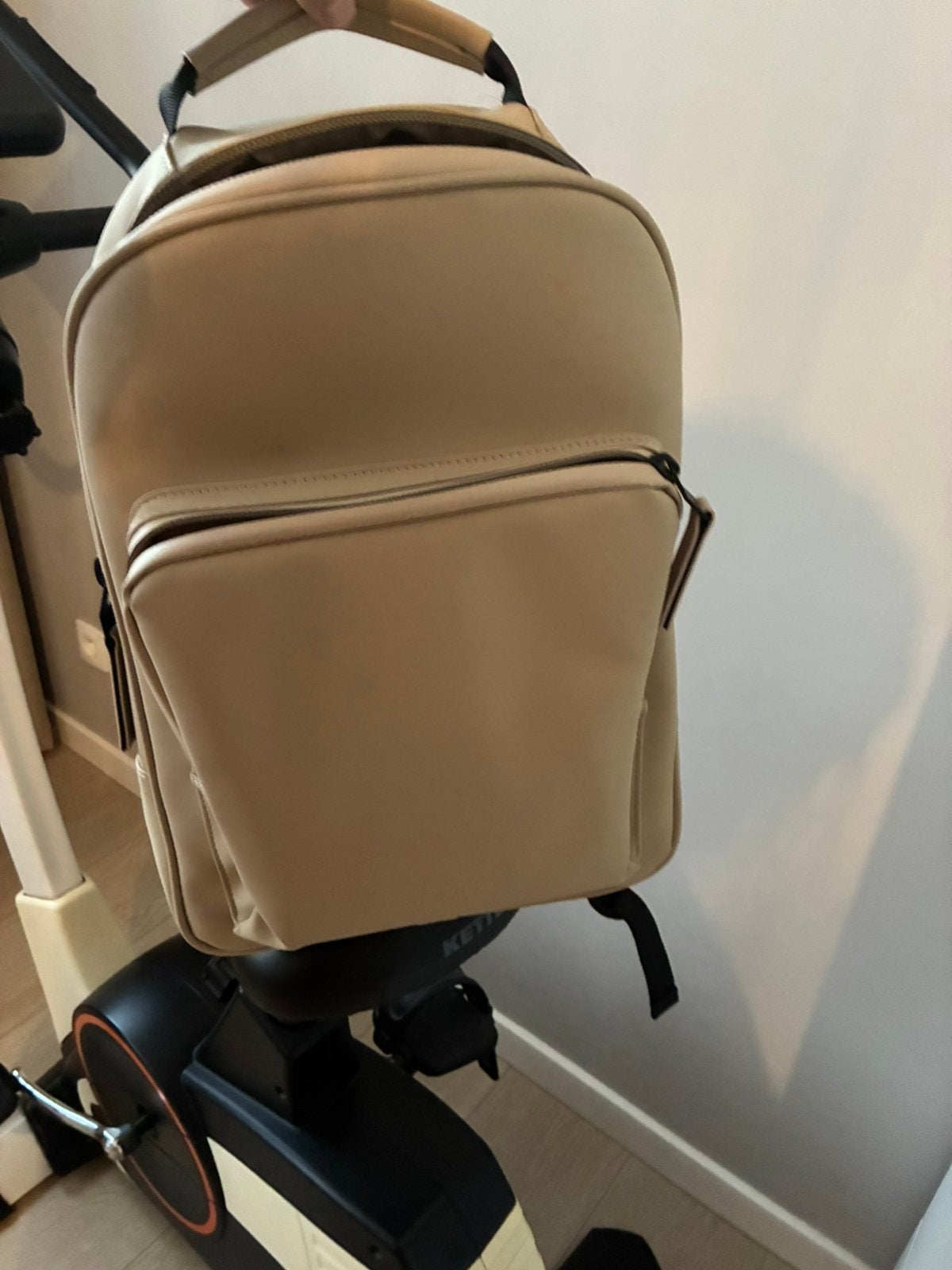 Sac à dos de marque Rains neuf unisexe prix 110!, Enlèvement ou Envoi, Neuf