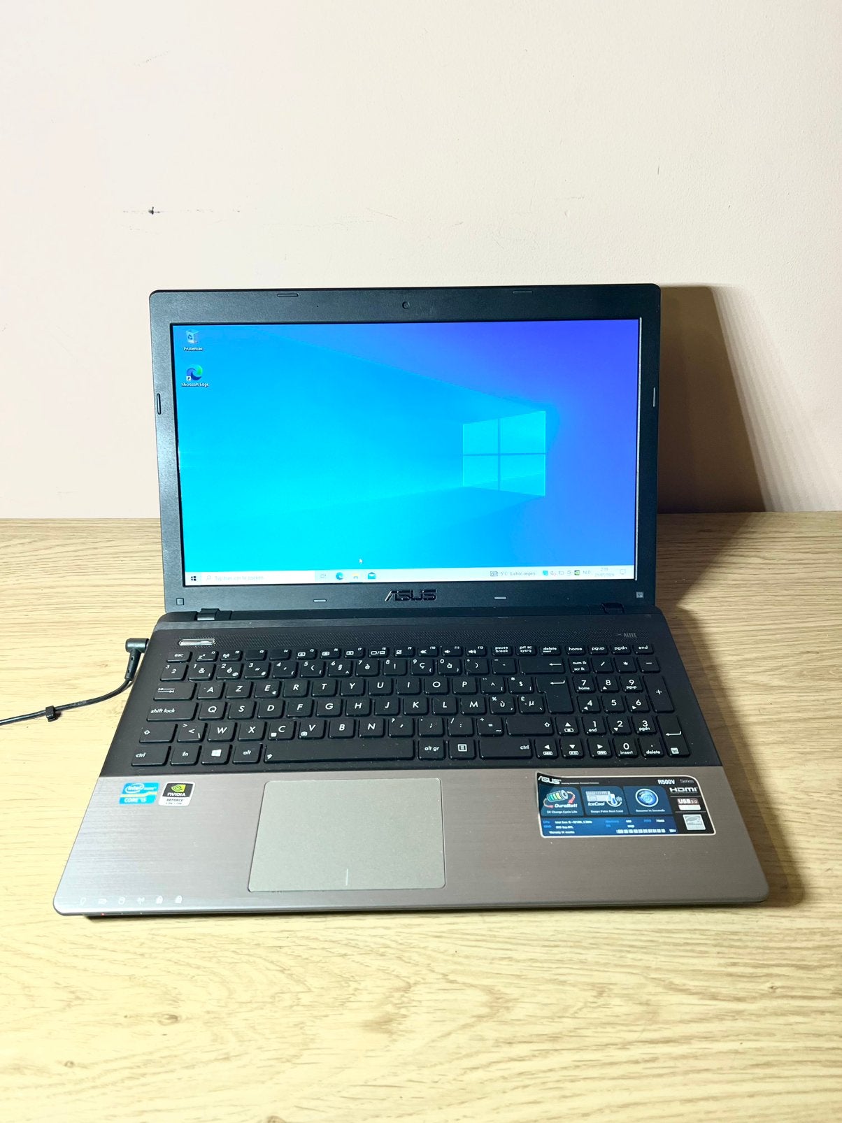 Laptop Asus, Computers en Software, Laptop-opladers, Ophalen of Verzenden, Zo goed als nieuw