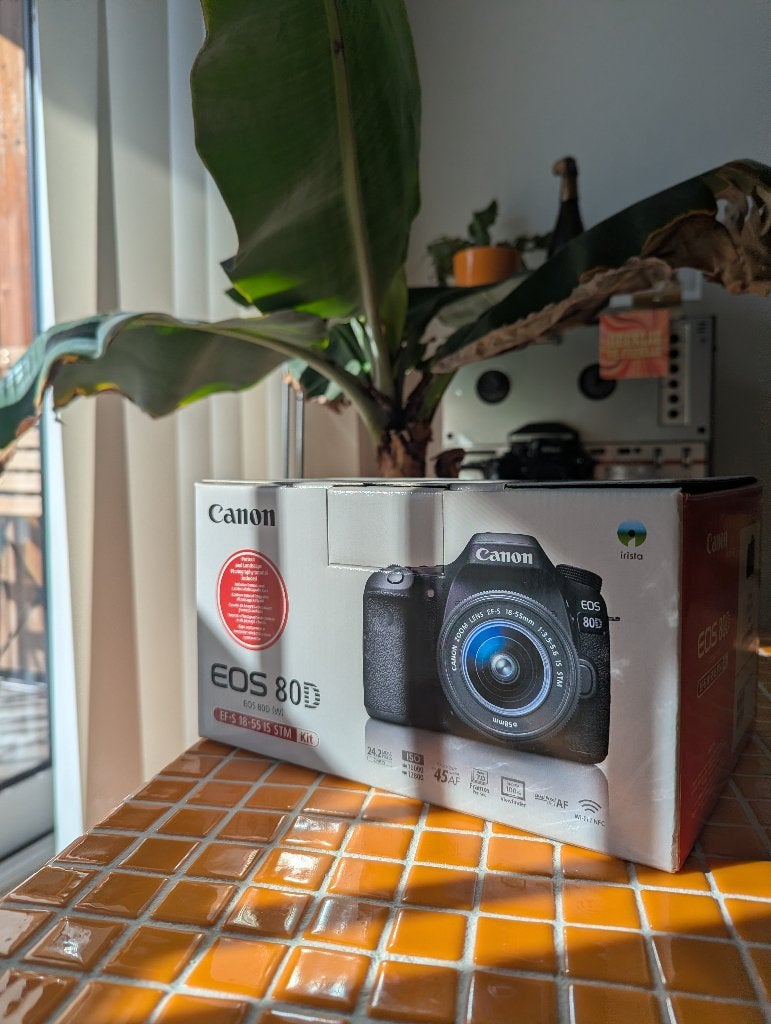 canon 80D, Audio, Tv en Foto, Fotocamera's Digitaal, Spiegelreflex, Canon, Zo goed als nieuw, Kantelbaar/draaibaar scherm