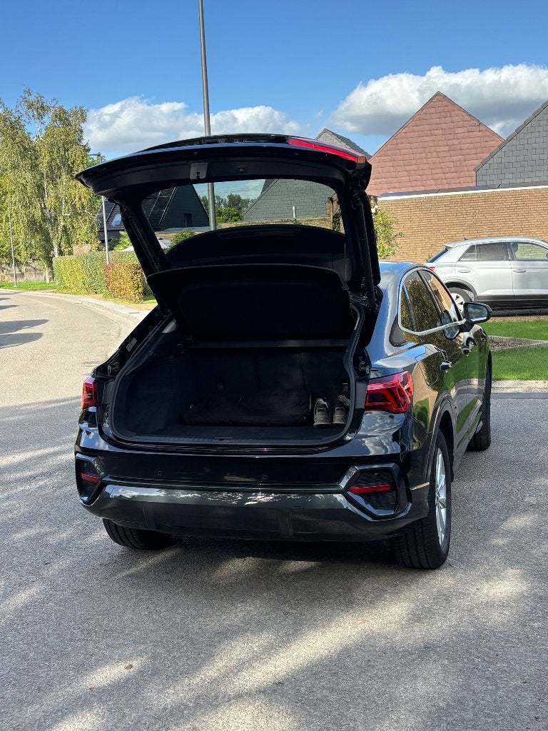Audi Q3 Sportback 35TFSI mildhybrid STronic, Auto's, Dealer onderhouden, Zwart, 5 deurs, Particulier