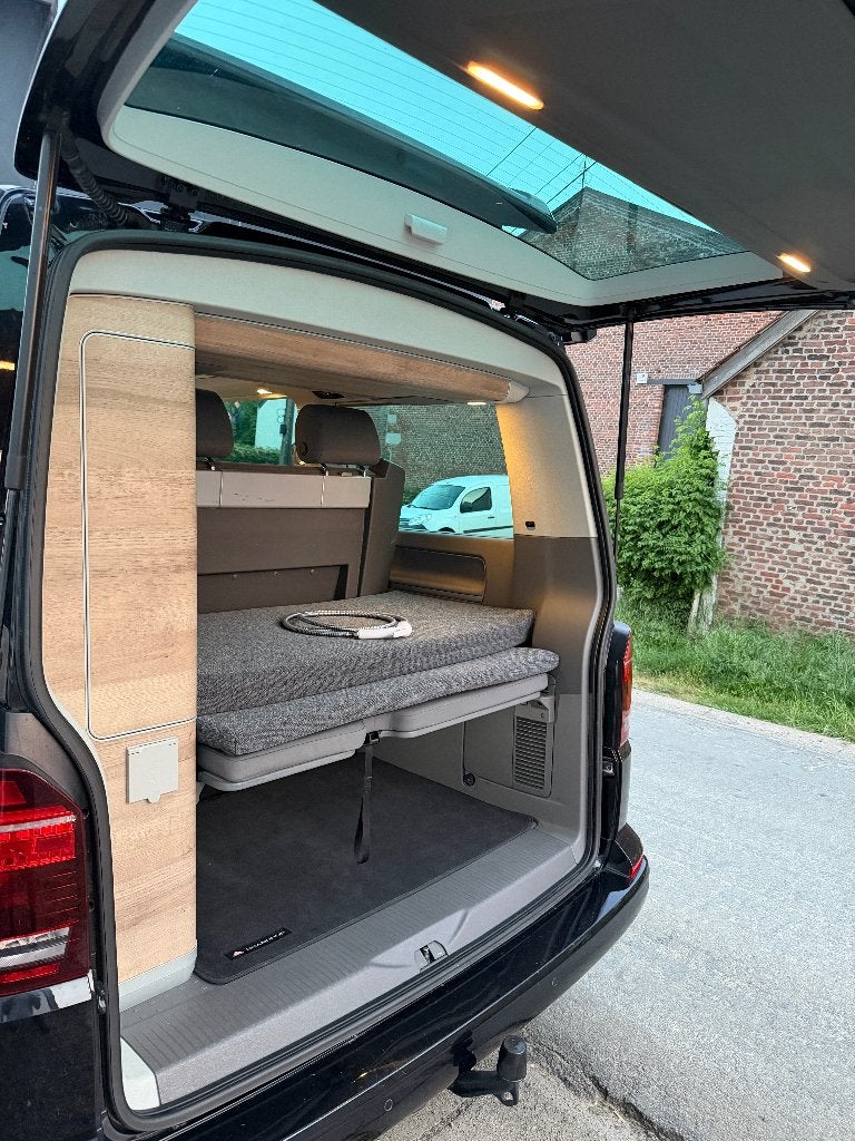 Volkswagen T6.1 California 2.0 TDI 150 DSG LED GARANTIE 12M., Achat, https://public.car-pass.be/vhr/d8ea0669-cc05-44f0-a93f-cd9f834d460c?lang=fr