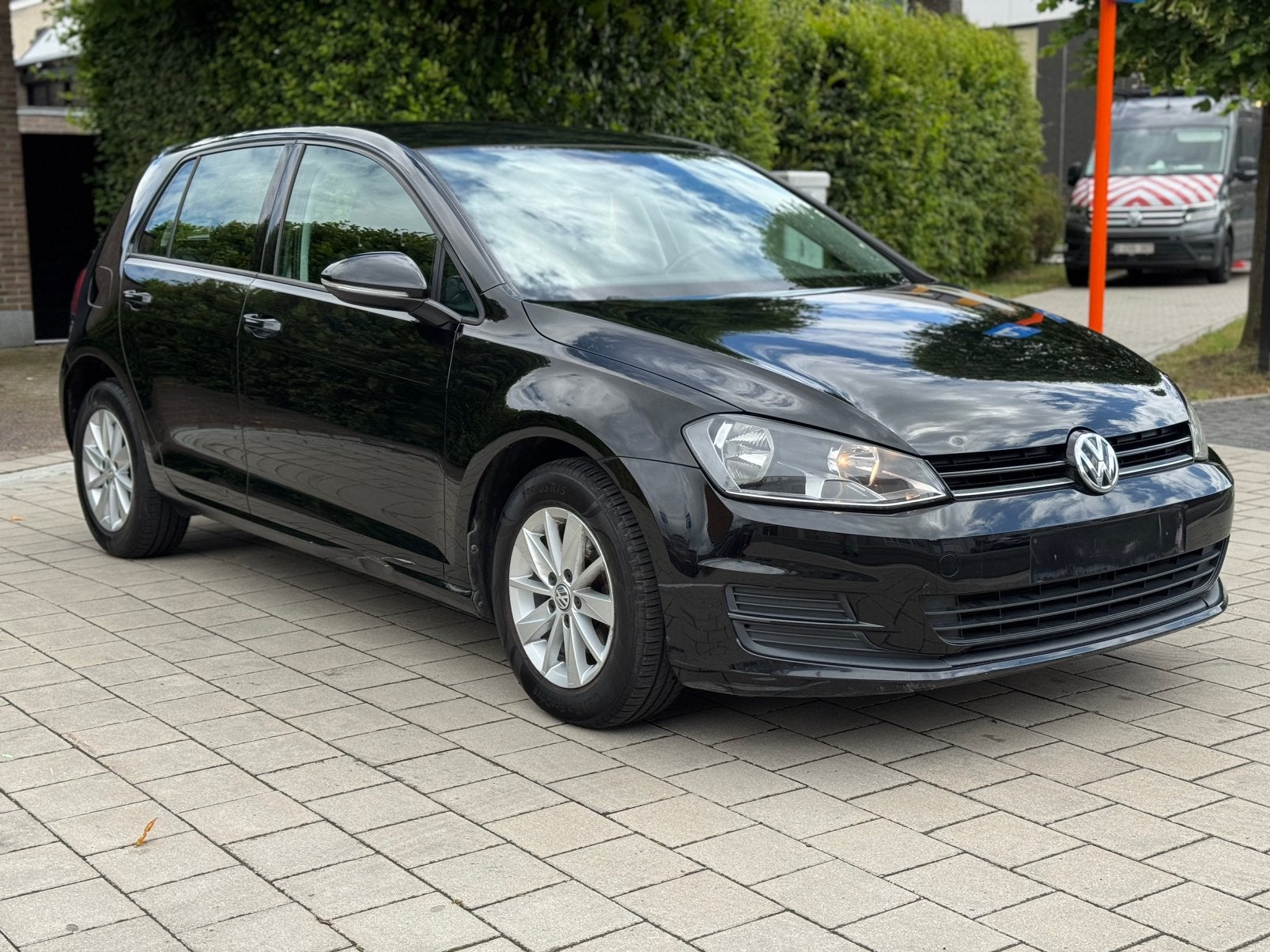 VOLKWAGEN GOLF 7 / EERSTE EIGENAAR! / EURO 6b! / GEKEURD VVK, Auto's, Voorwielaandrijving, Stof, Euro 6, Parkeerassistent