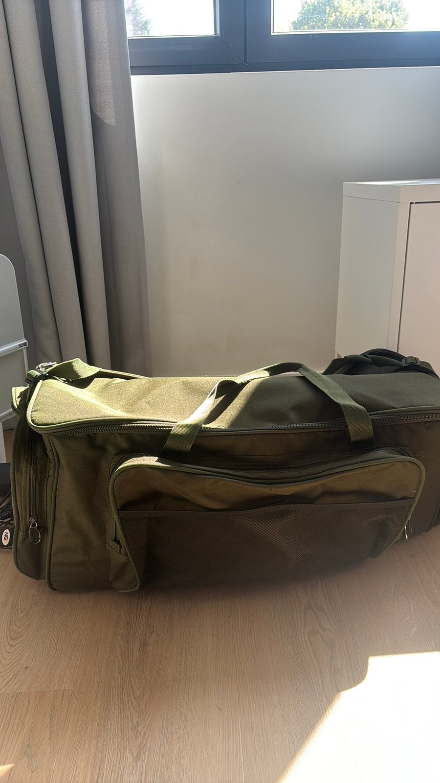karper opbergzak met nog wat materiaal, Ophalen, Zo goed als nieuw
