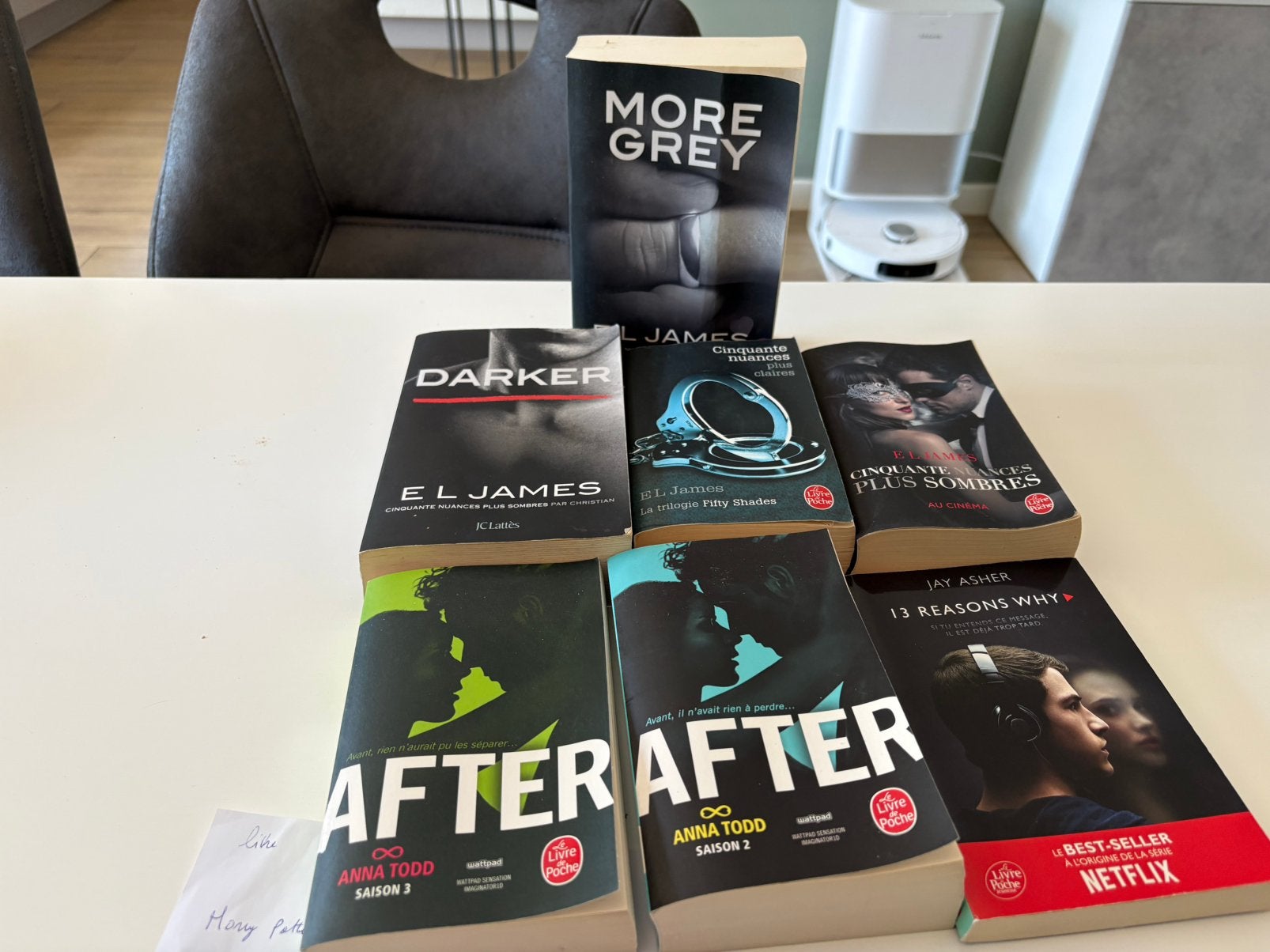 7 Livres à vendre, Enlèvement, Comme neuf
